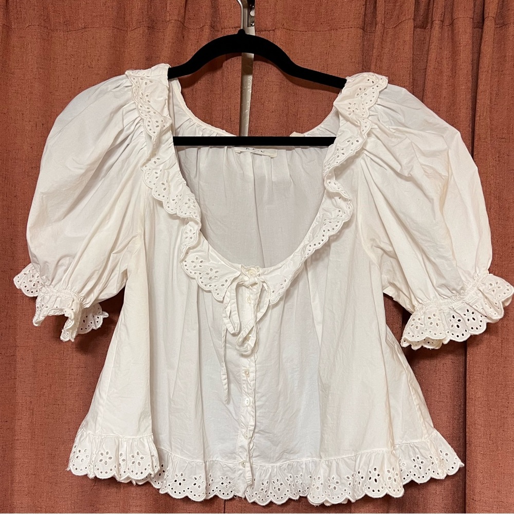 Doen Lazuli Top in Powder/White Size Small